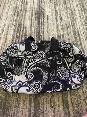 Vera Bradley Black & White Floral Paisley Travel Weekender